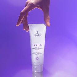 Iluma intense exfoliating cleanser - Image Skincare