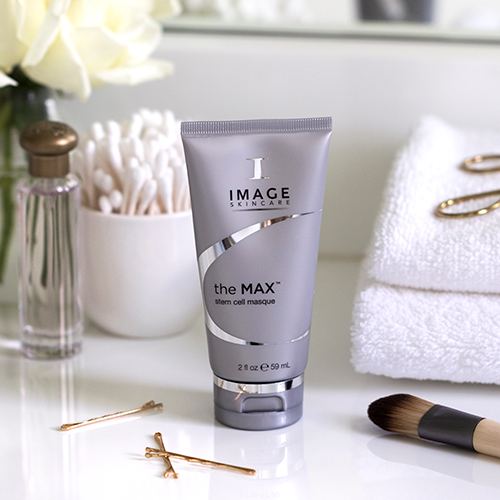 The MAX™ masque – Femme Fatale